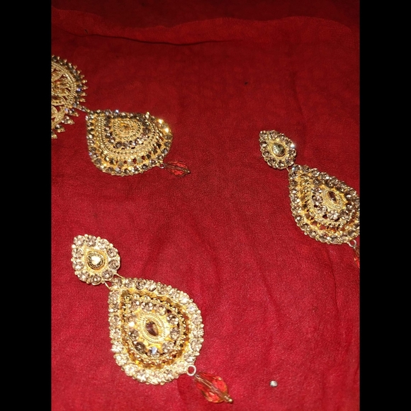 Indian Jewelry Set - Picture 5 of 7